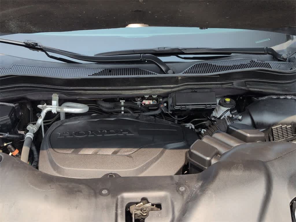 Thumbnail: 2021 Honda Pilot - 15