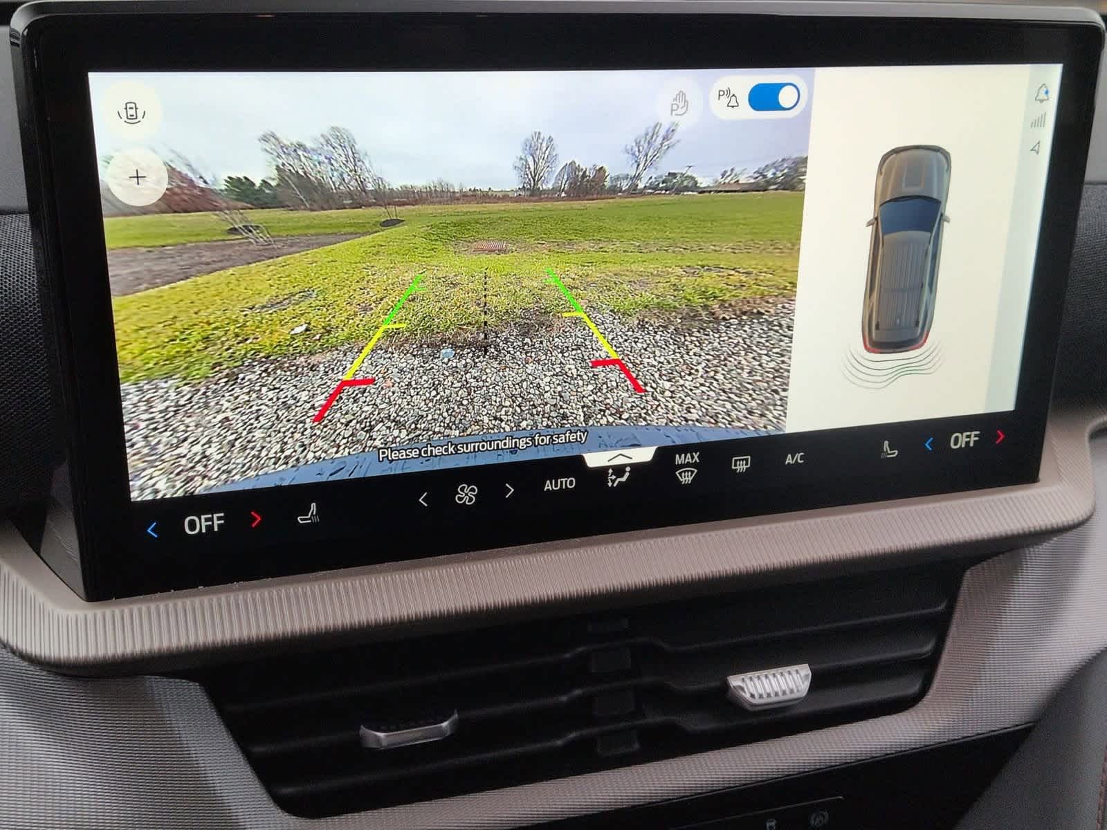 Thumbnail: 2026 Ford Explorer - 30