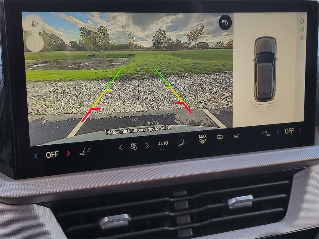 Thumbnail: 2025 Ford Explorer - 30