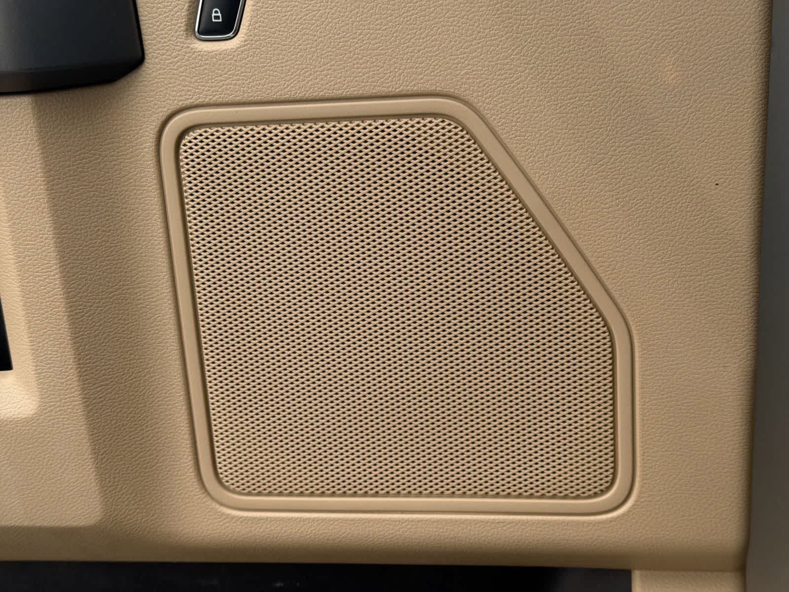 Thumbnail: 2017 Ford F-150 - 30