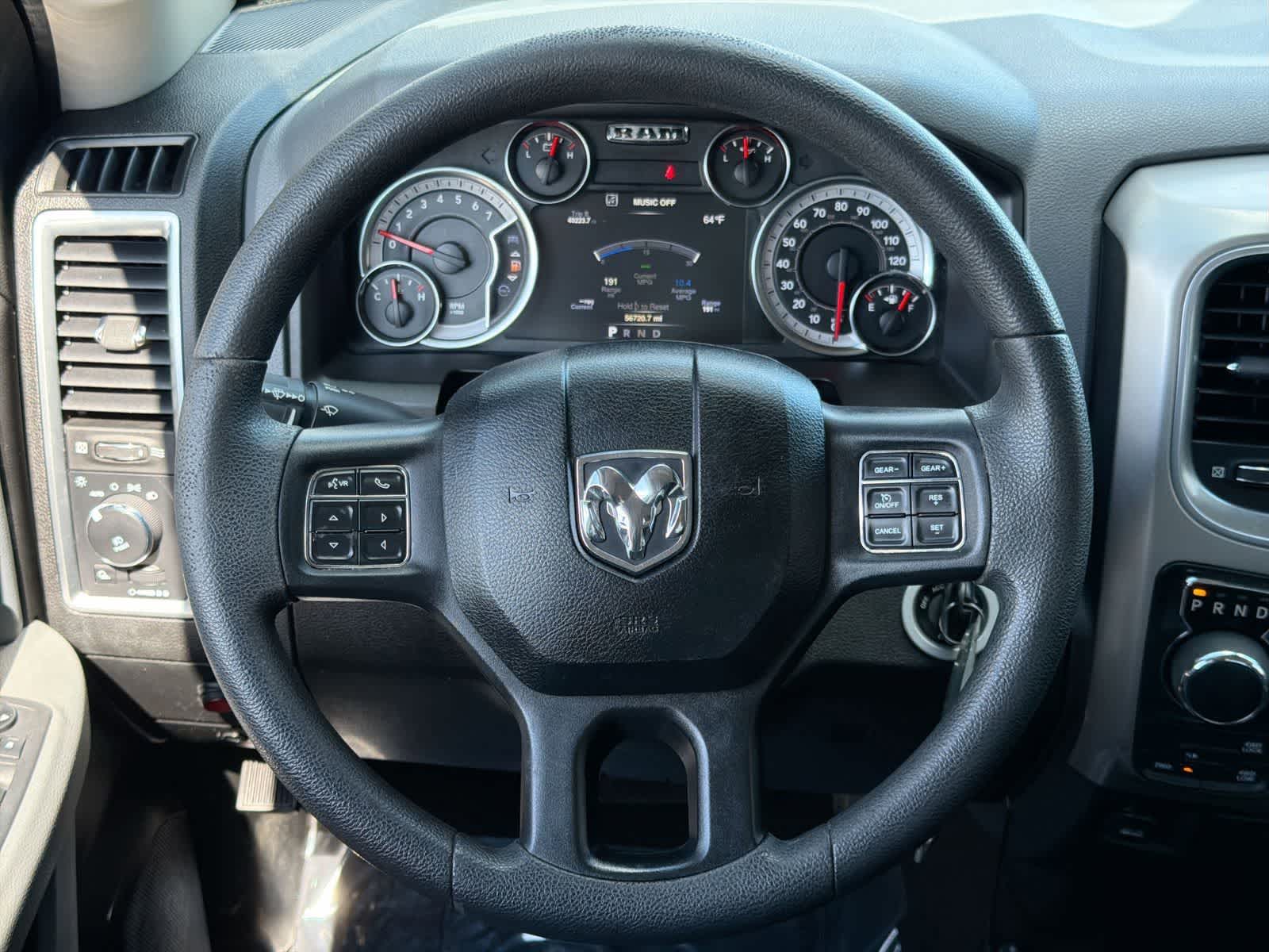 Thumbnail: 2019 RAM 1500 Classic - 24