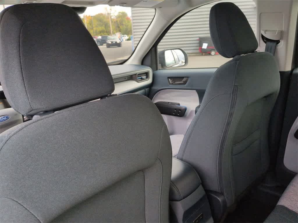 Thumbnail: 2025 Ford Maverick - 19