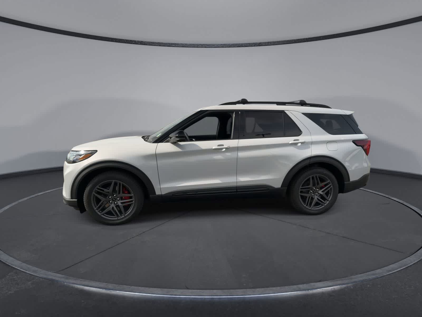 Thumbnail: 2026 Ford Explorer - 5