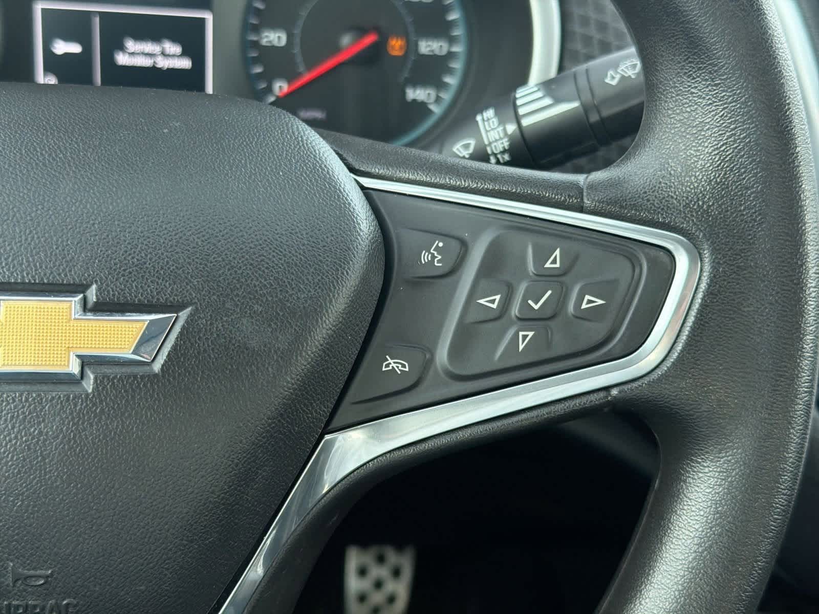 Thumbnail: 2017 Chevrolet Malibu - 25