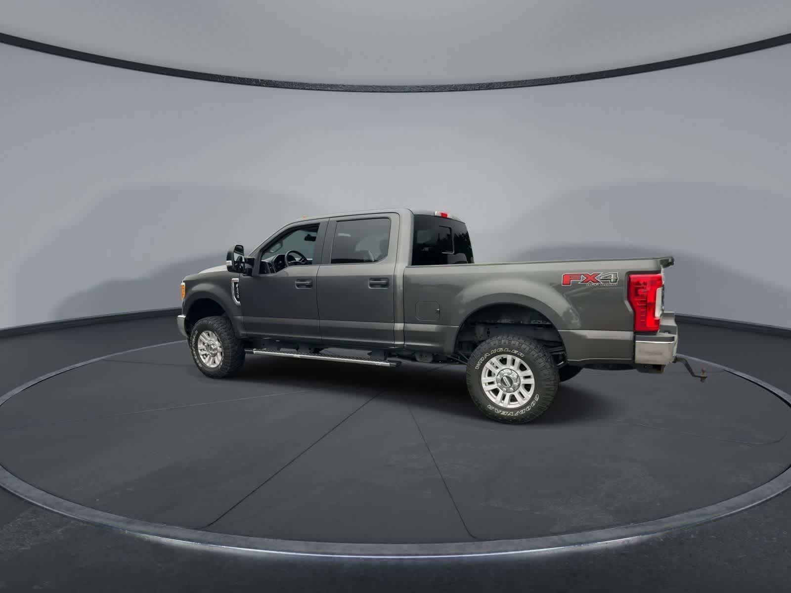 Thumbnail: 2017 Ford F-250 - 6