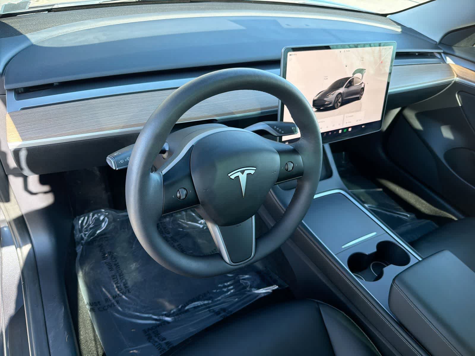 Thumbnail: 2022 Tesla Model 3 - 10
