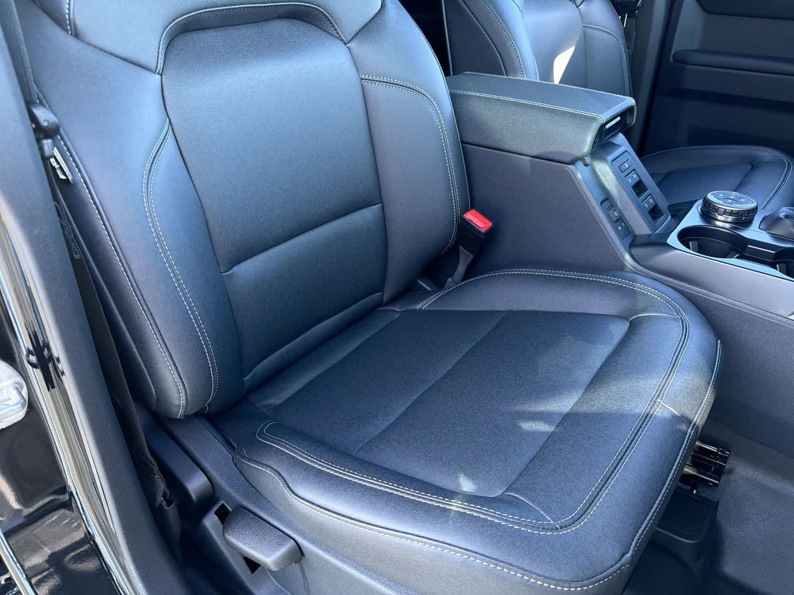 Thumbnail: 2025 Ford Bronco - 23