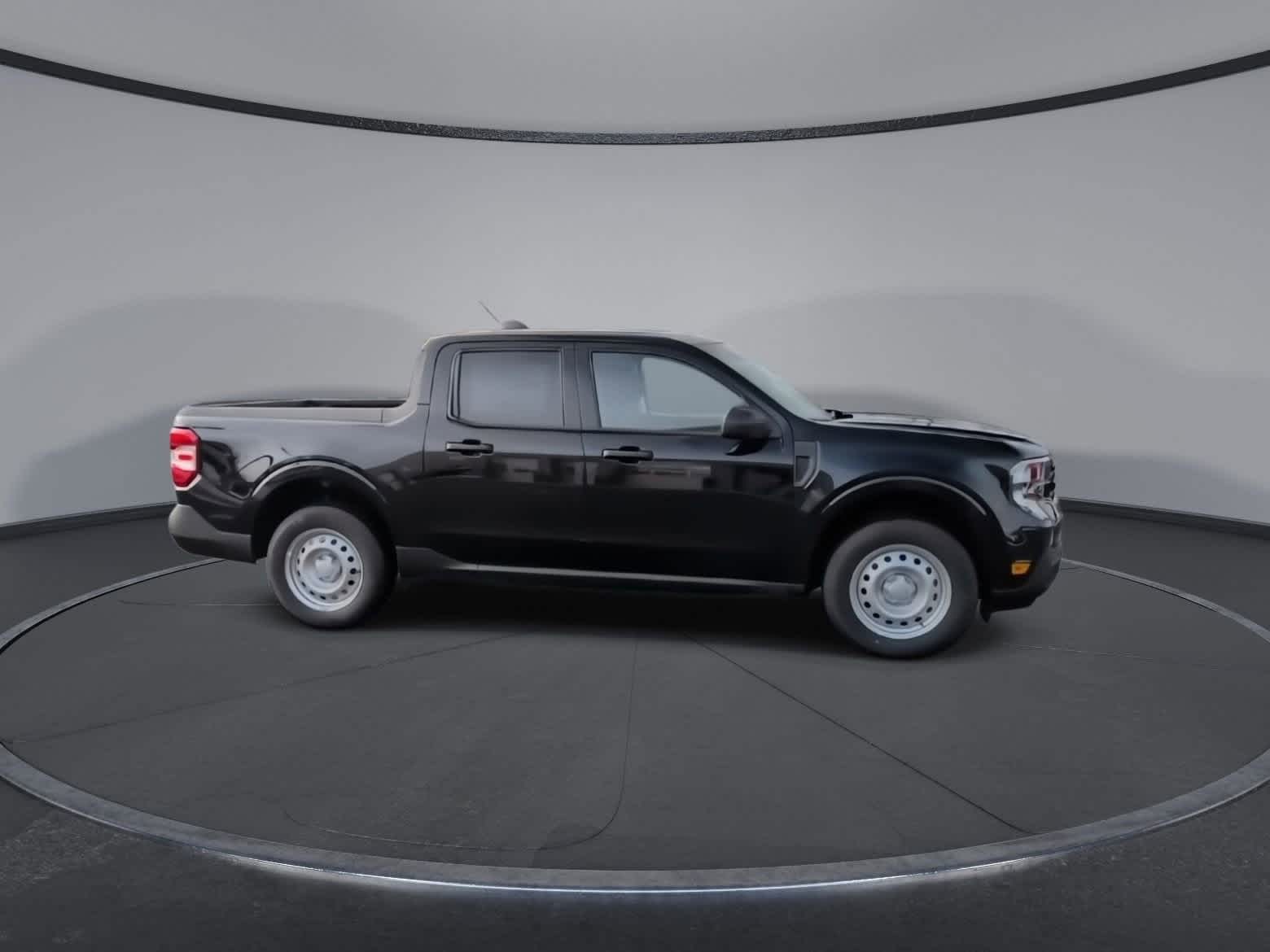 Thumbnail: 2025 Ford Maverick - 9