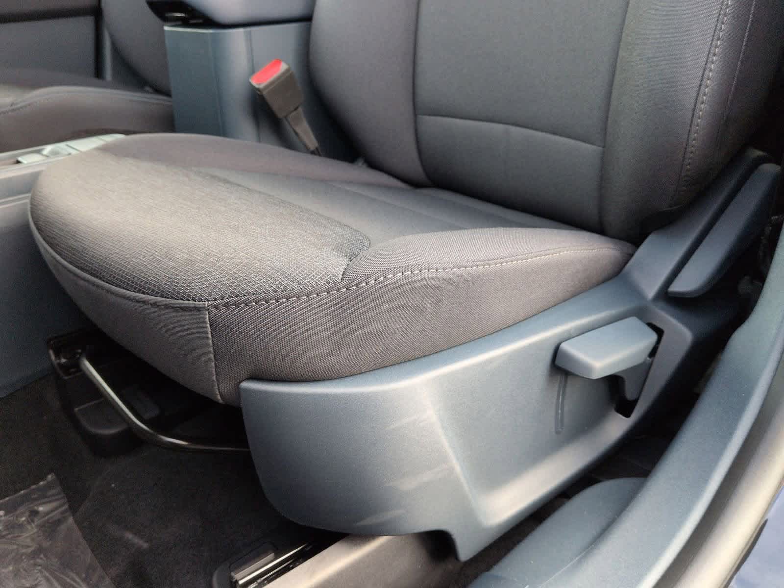 Thumbnail: 2025 Ford Maverick - 18