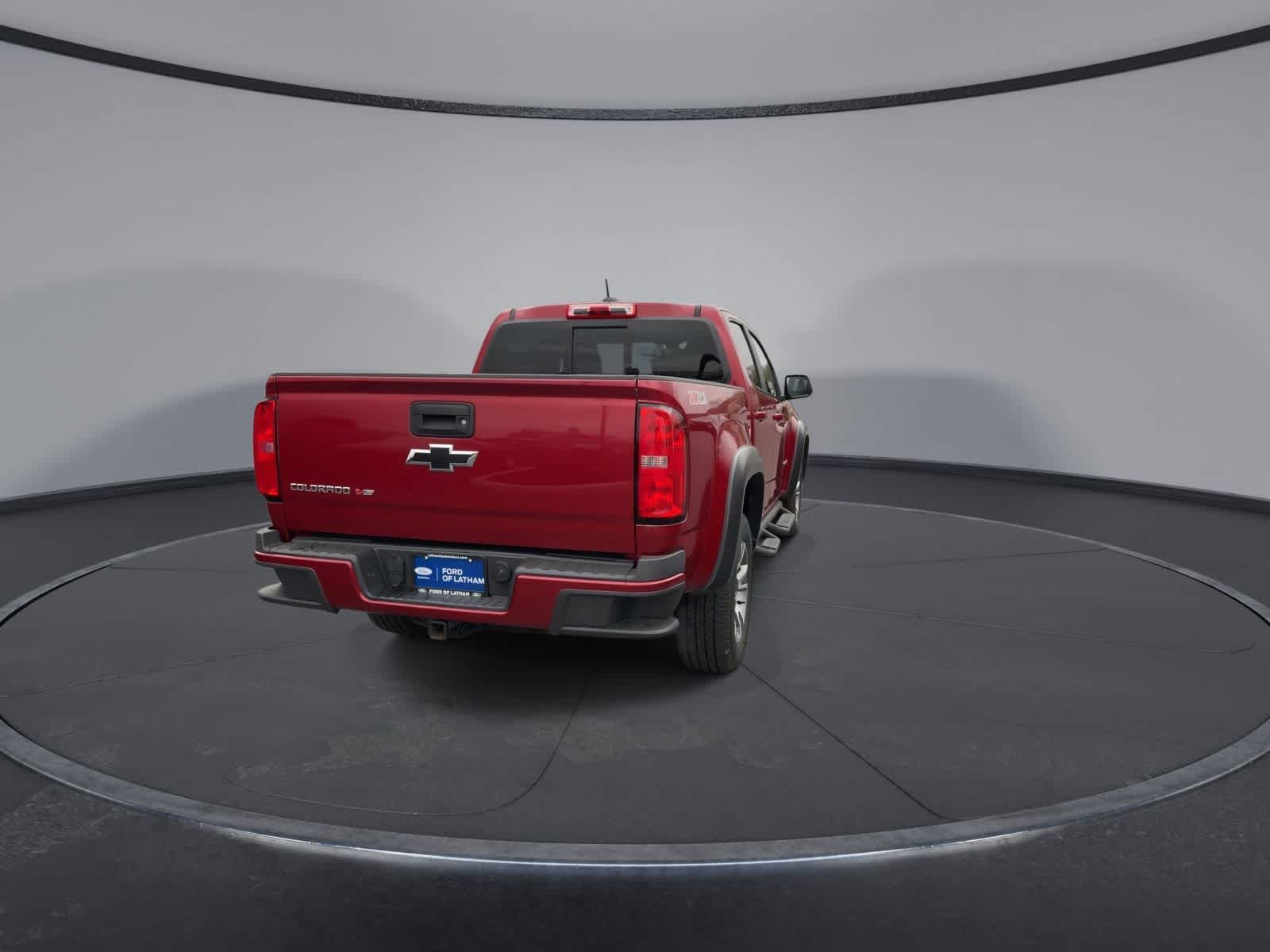 Thumbnail: 2017 Chevrolet Colorado - 7