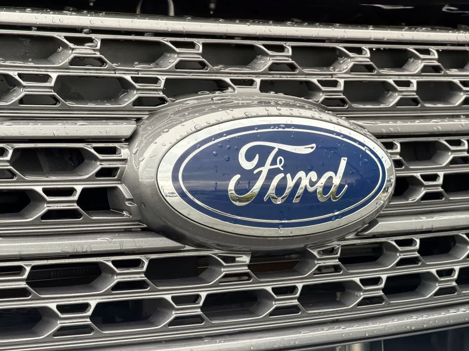 Thumbnail: 2022 Ford Explorer - 12