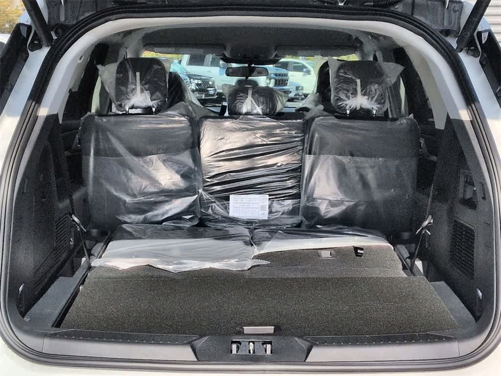 Thumbnail: 2026 Ford Explorer - 34