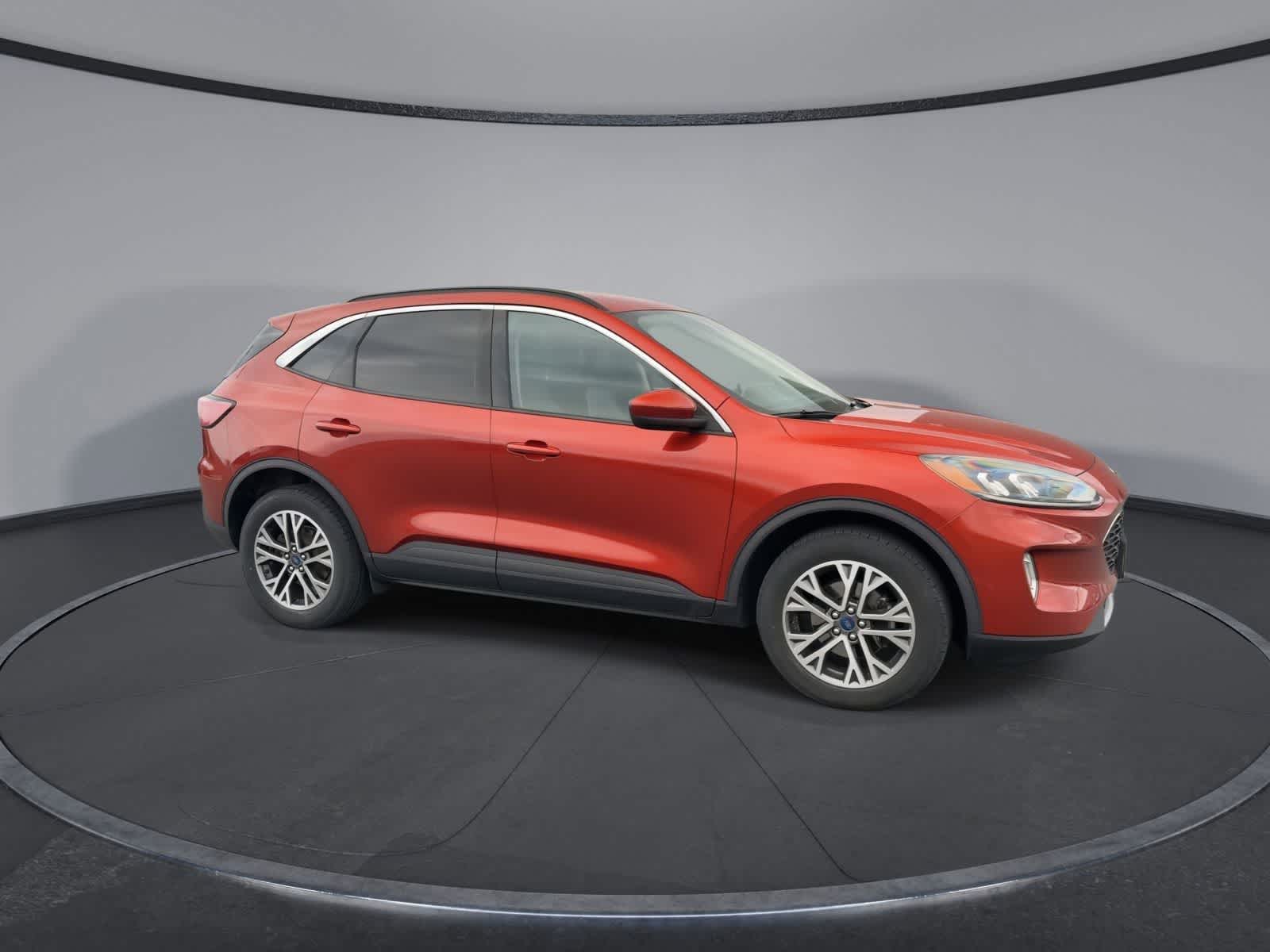 Thumbnail: 2020 Ford Escape - 9