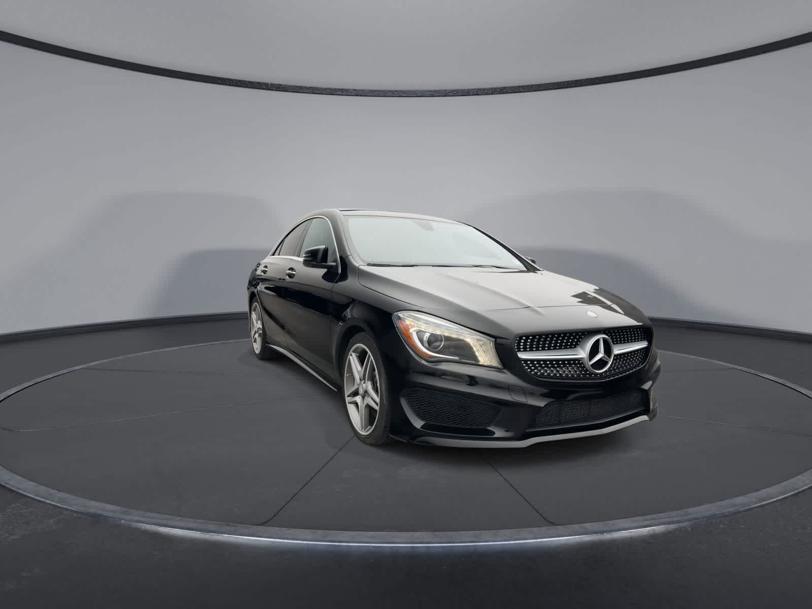 Thumbnail: 2015 Mercedes-Benz CLA - 2