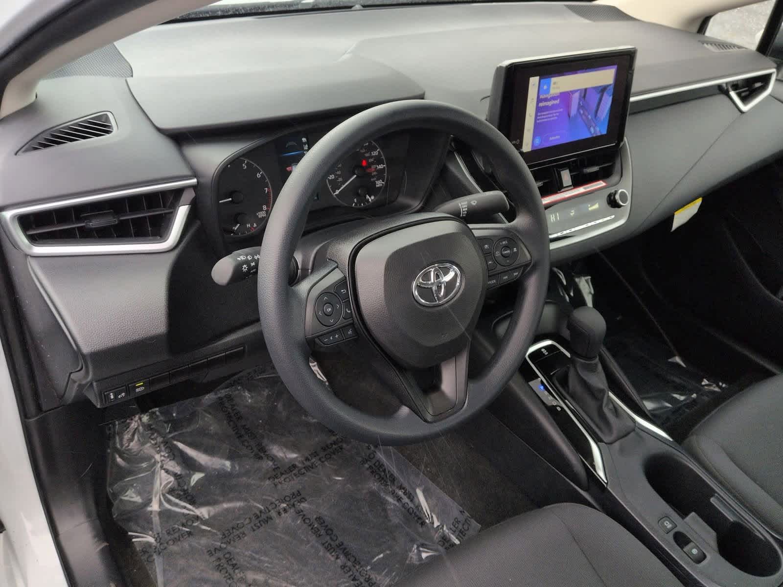 Thumbnail: 2023 Toyota Corolla - 10