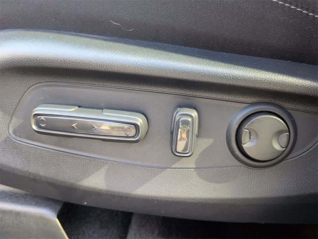 Thumbnail: 2023 Honda CR-V - 18