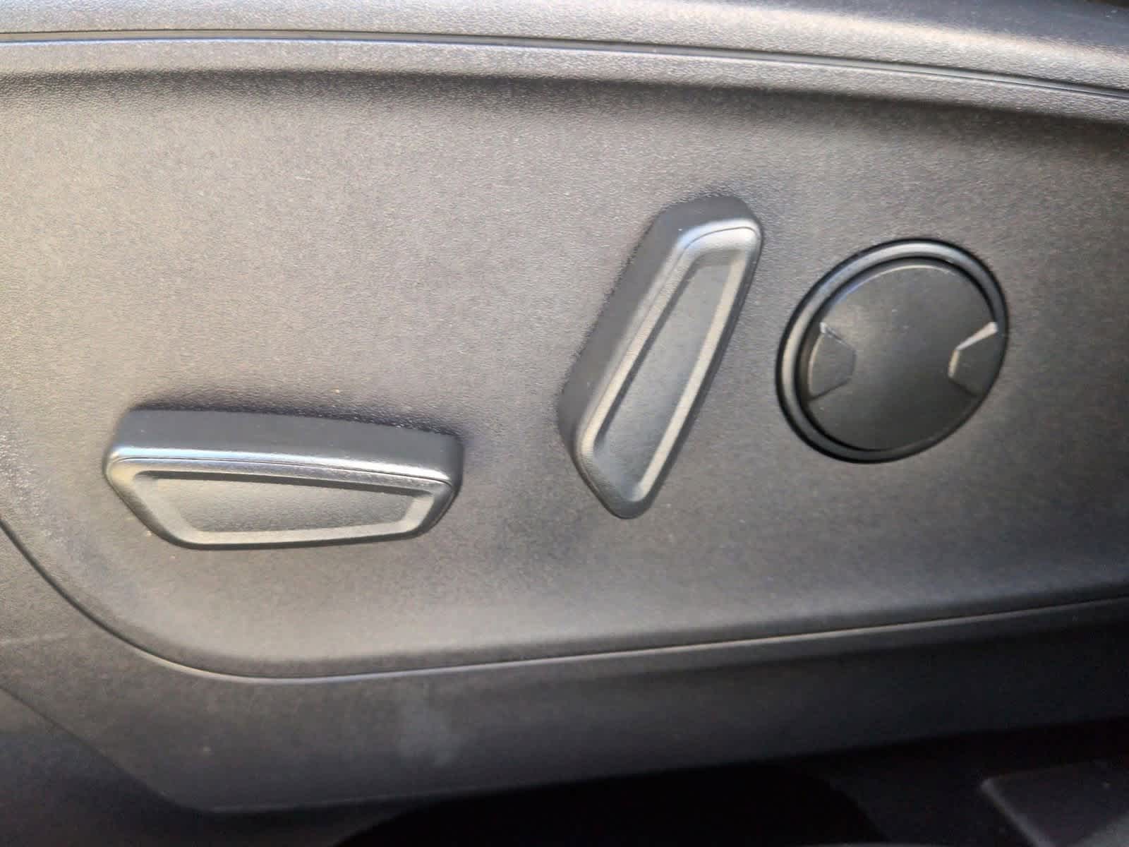 Thumbnail: 2023 Ford Bronco Sport - 18