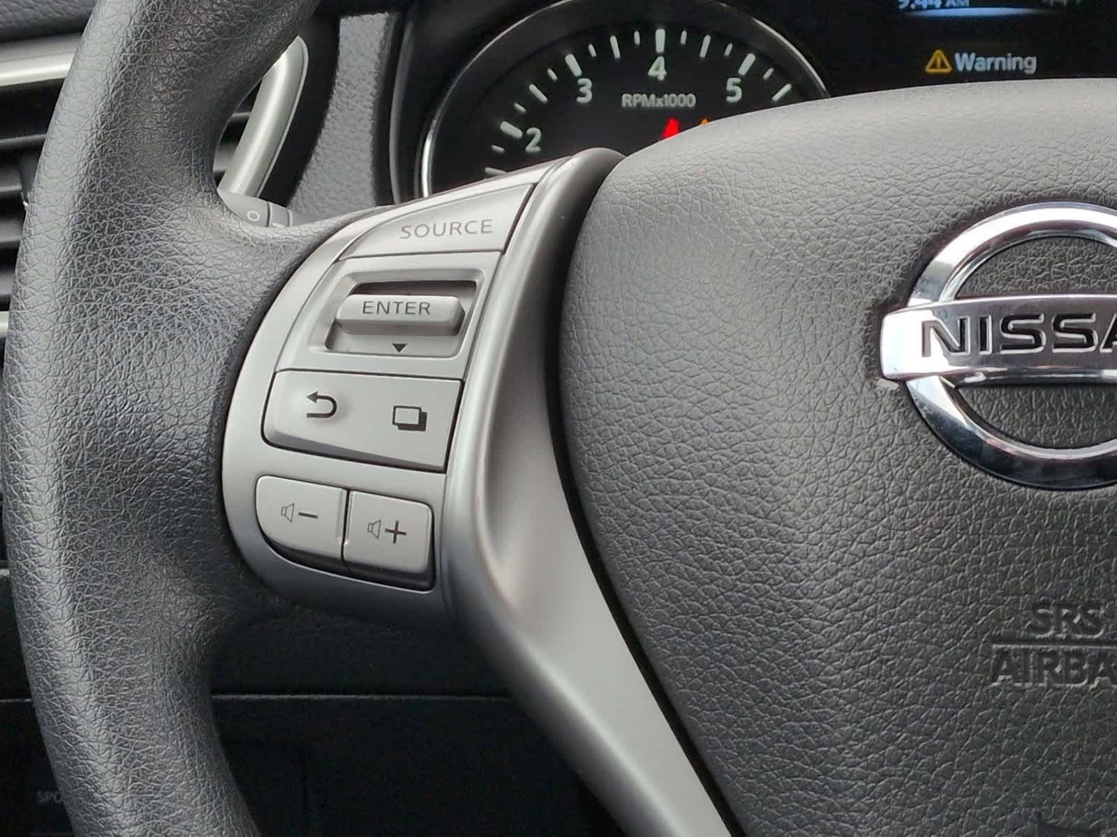 Thumbnail: 2016 Nissan Rogue - 24