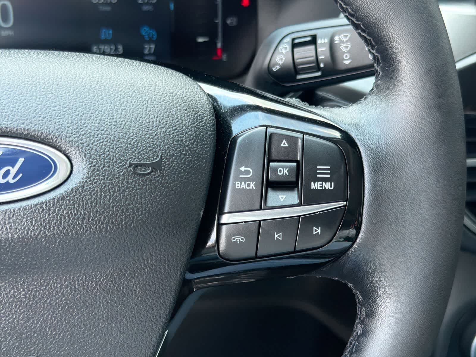 Thumbnail: 2025 Ford Escape - 25