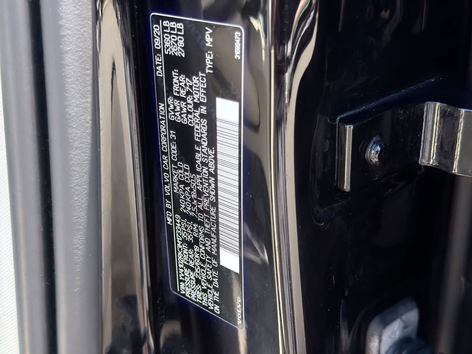 Thumbnail: 2021 Volvo XC60 - 37