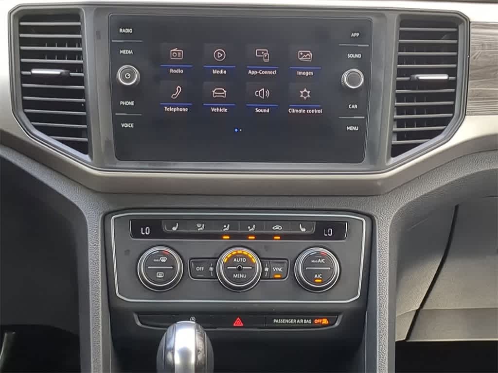 2020 Volkswagen Atlas SE 30
