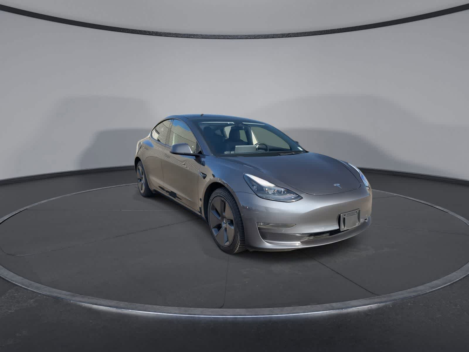 Thumbnail: 2022 Tesla Model 3 - 2