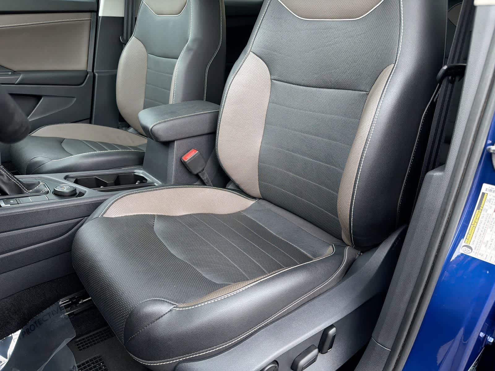 Thumbnail: 2023 Volkswagen Taos - 18