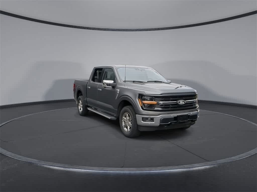 2024 Ford F-150 XLT 2