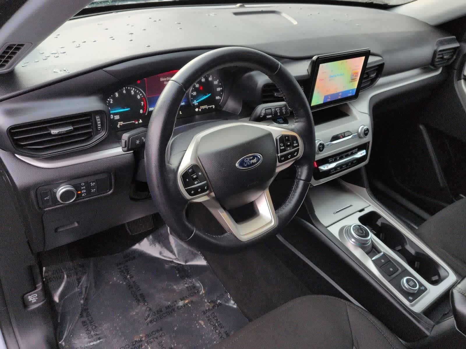 Thumbnail: 2022 Ford Explorer - 10