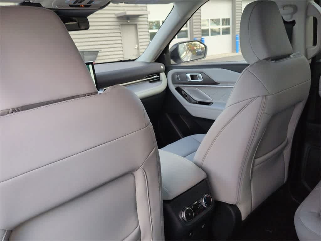 Thumbnail: 2026 Ford Explorer - 19