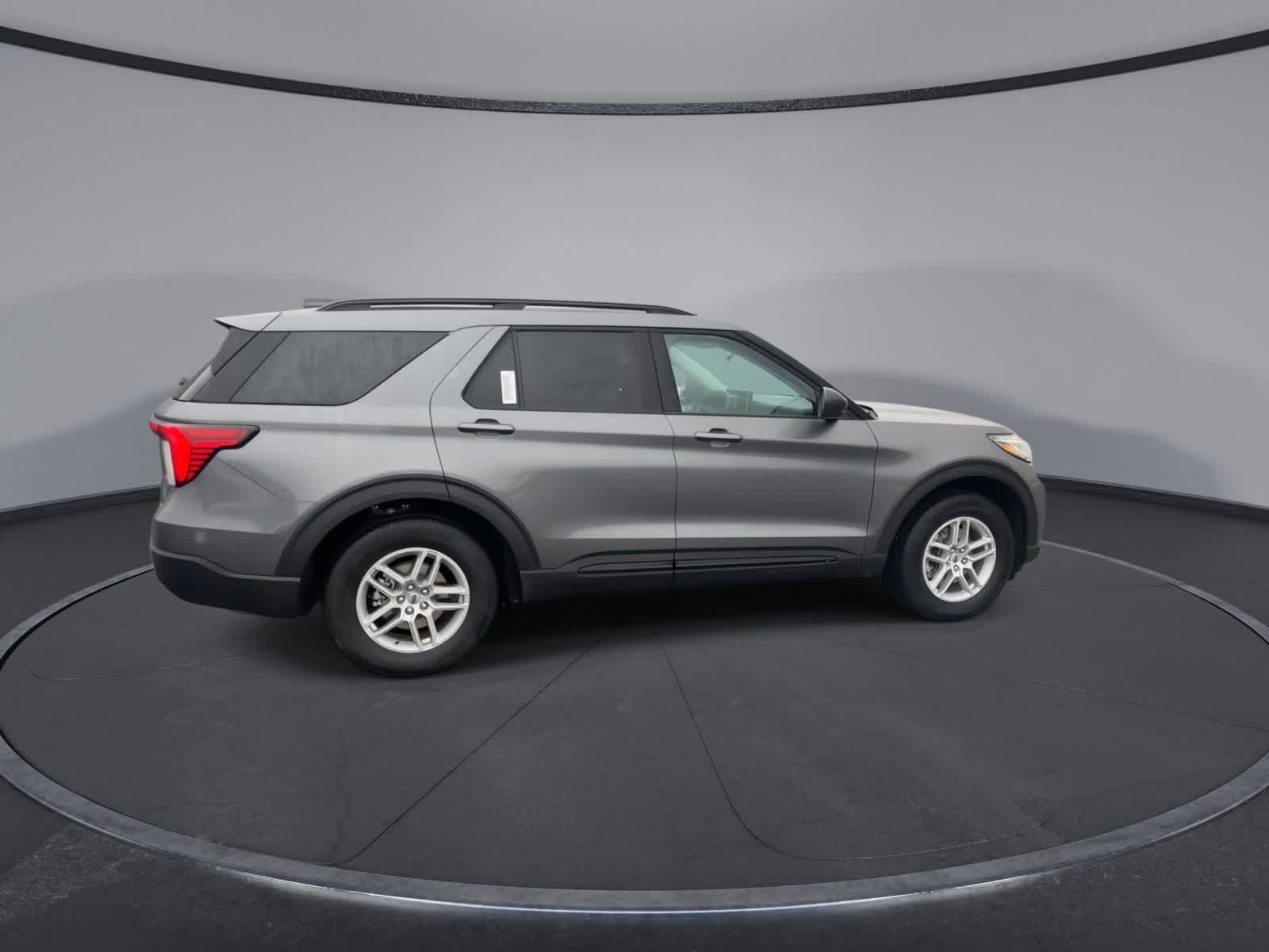 Thumbnail: 2026 Ford Explorer - 8