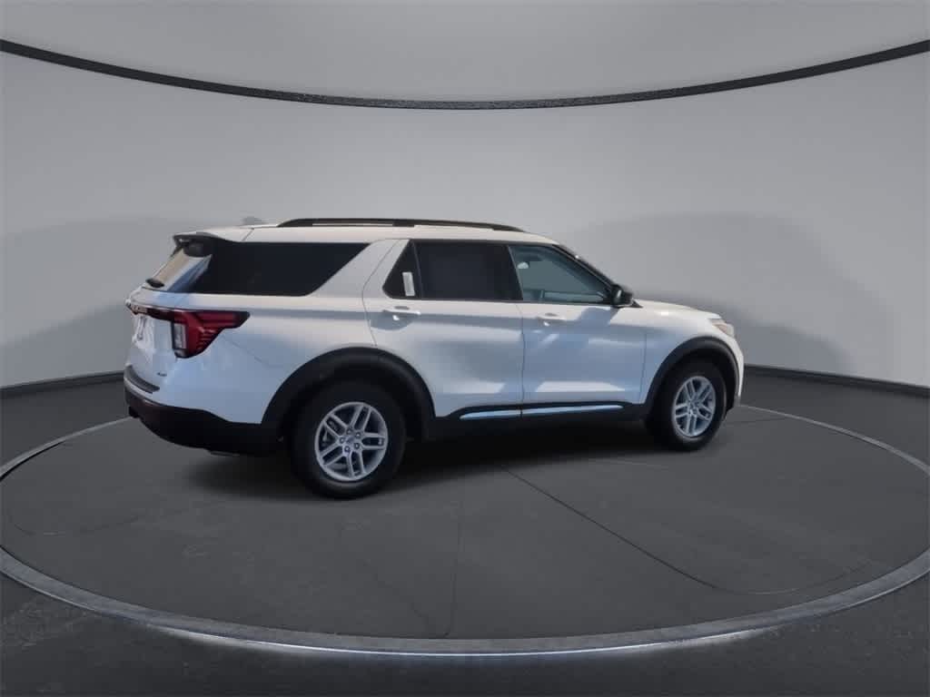 Thumbnail: 2025 Ford Explorer - 8