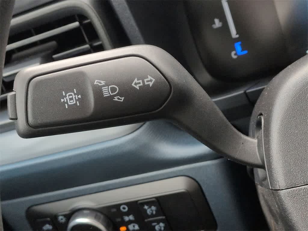 Thumbnail: 2025 Ford Maverick - 27