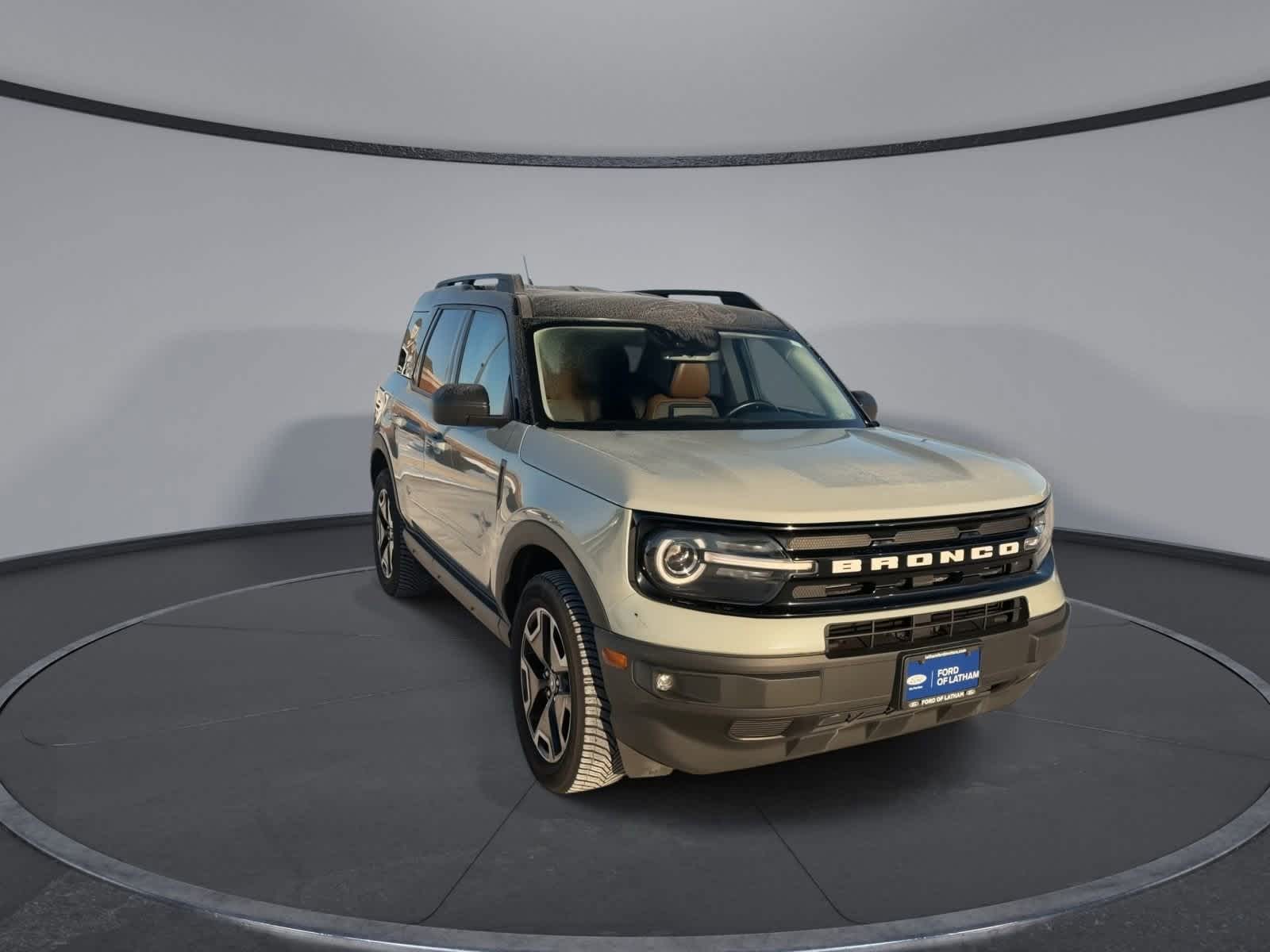 Thumbnail: 2021 Ford Bronco Sport - 2