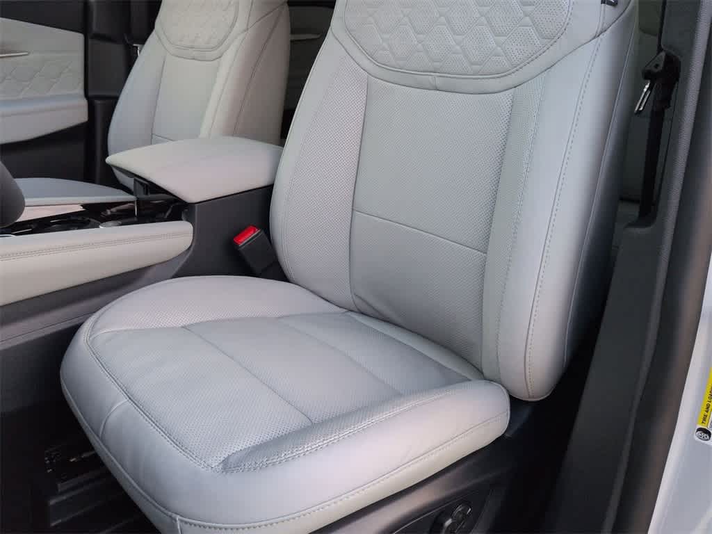 Thumbnail: 2026 Ford Explorer - 17