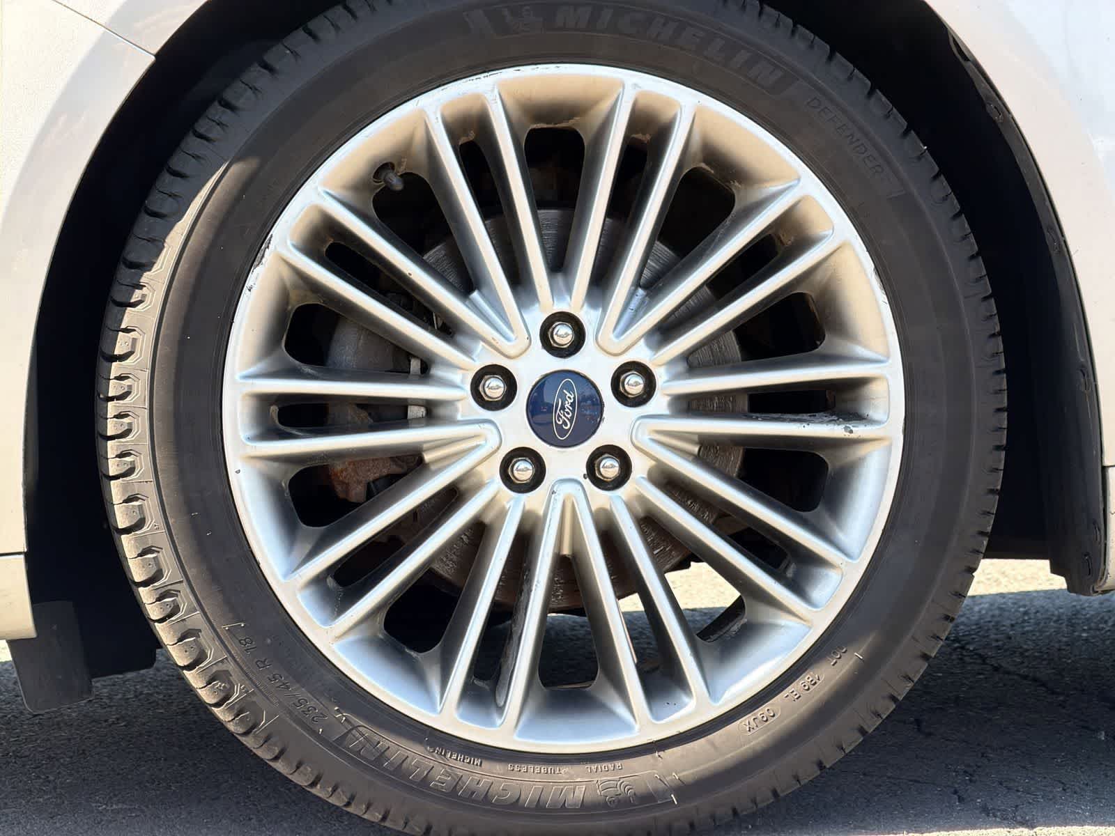 Thumbnail: 2016 Ford Fusion - 14