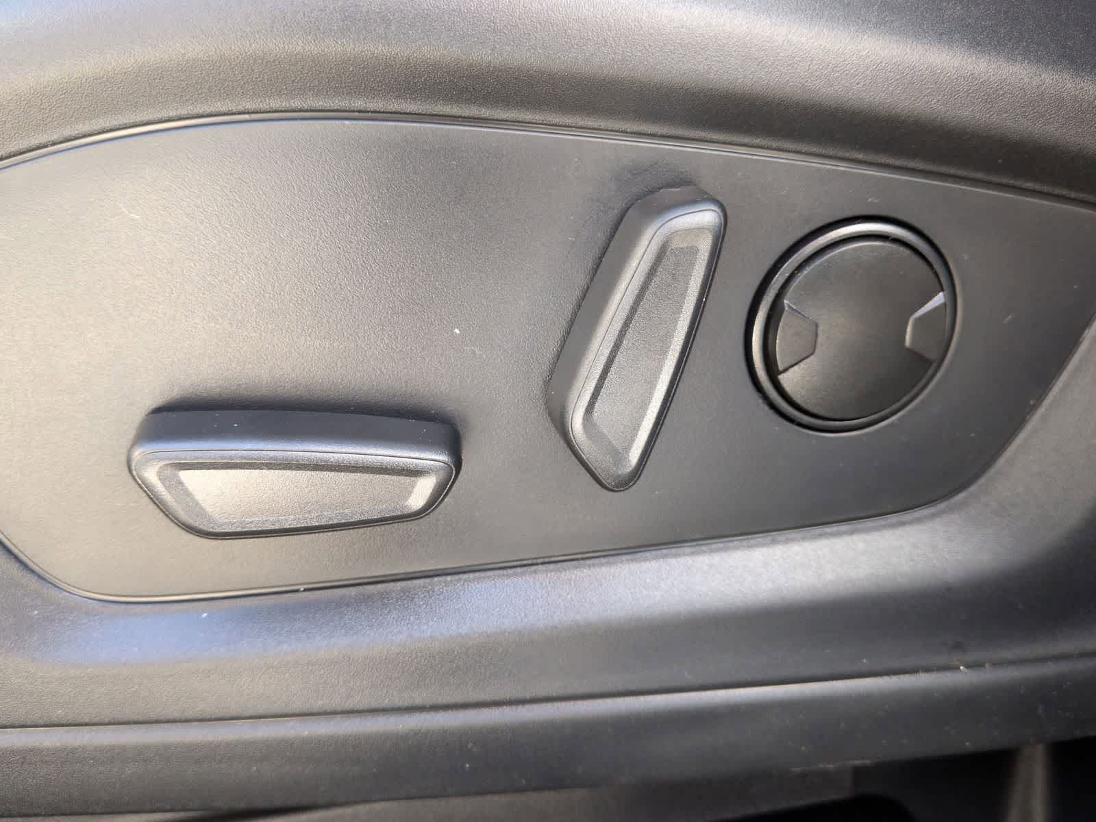 Thumbnail: 2026 Ford Explorer - 18