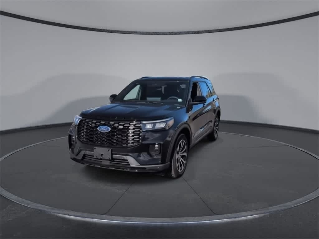 Thumbnail: 2026 Ford Explorer - 3