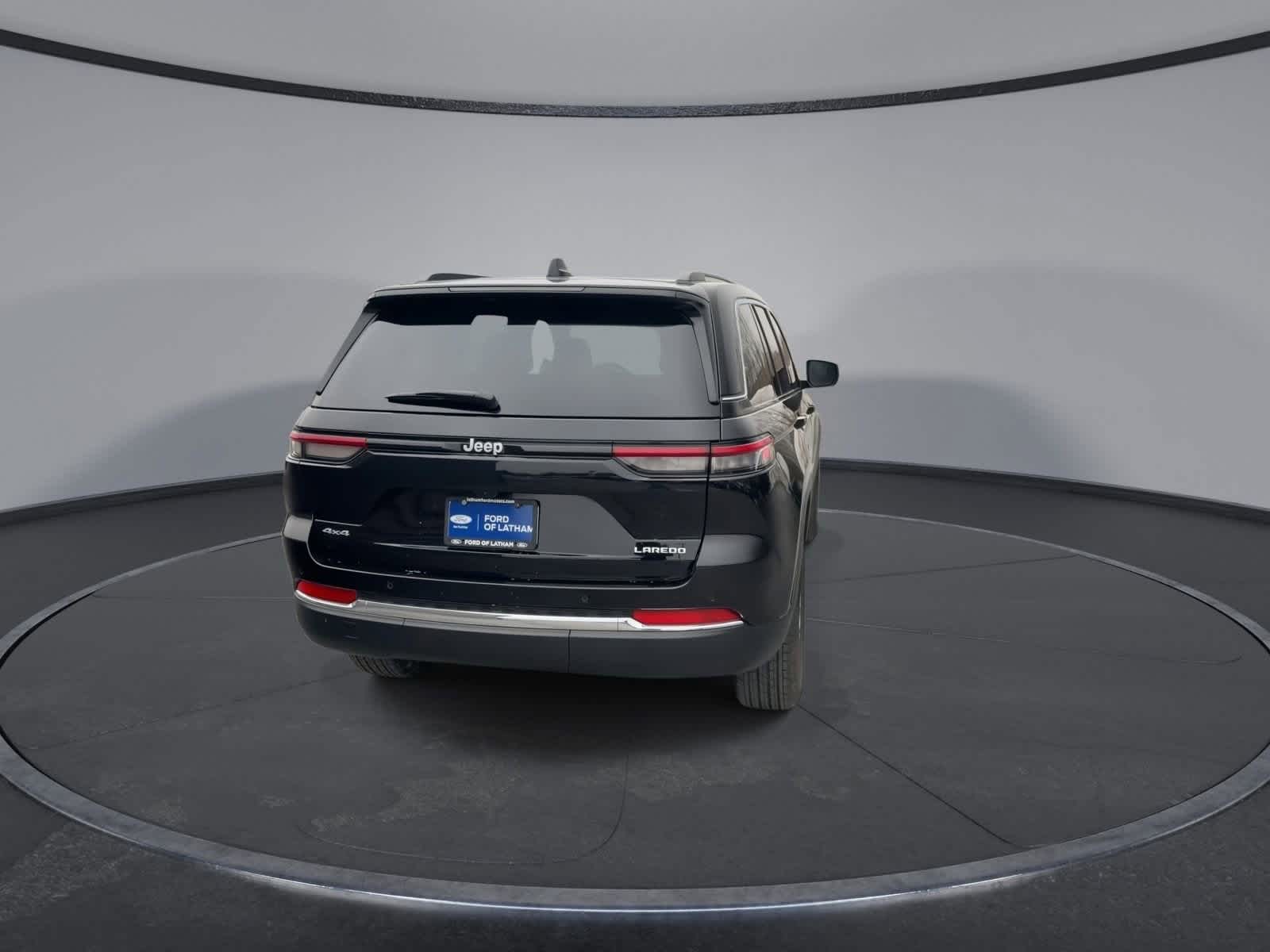 Thumbnail: 2025 Jeep Grand Cherokee - 7