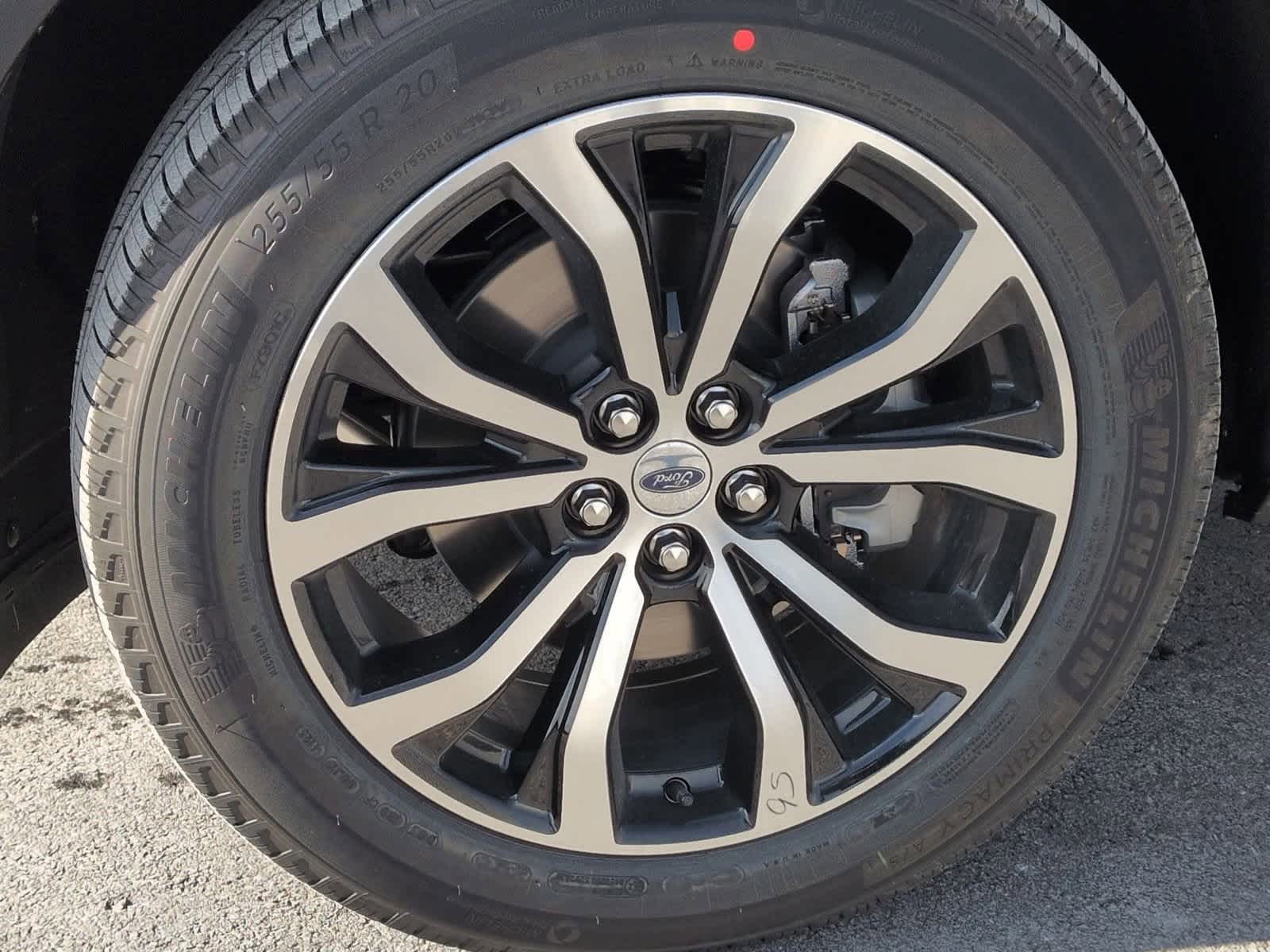 Thumbnail: 2026 Ford Explorer - 14