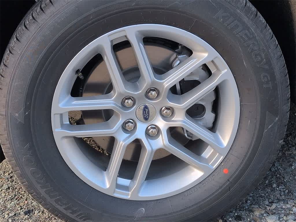 Thumbnail: 2026 Ford Explorer - 14