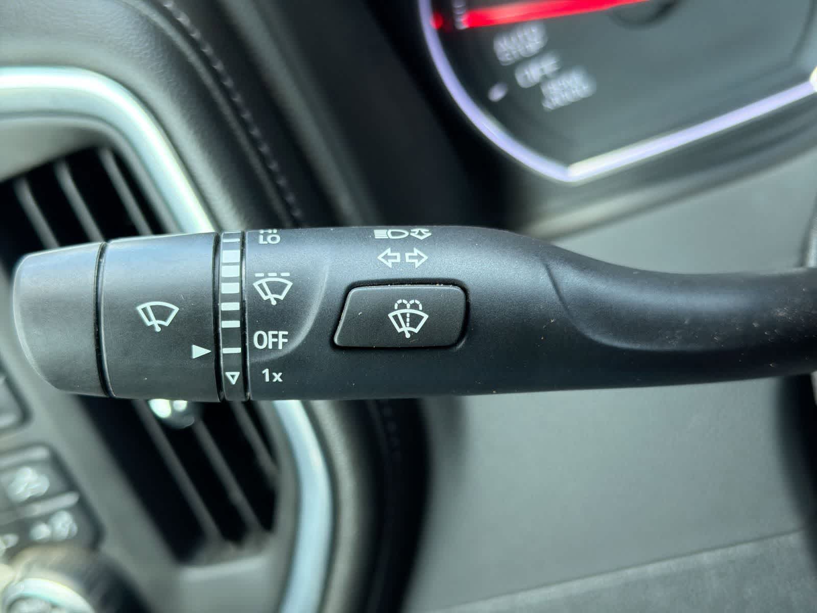 Thumbnail: 2022 Chevrolet Silverado 1500 - 27