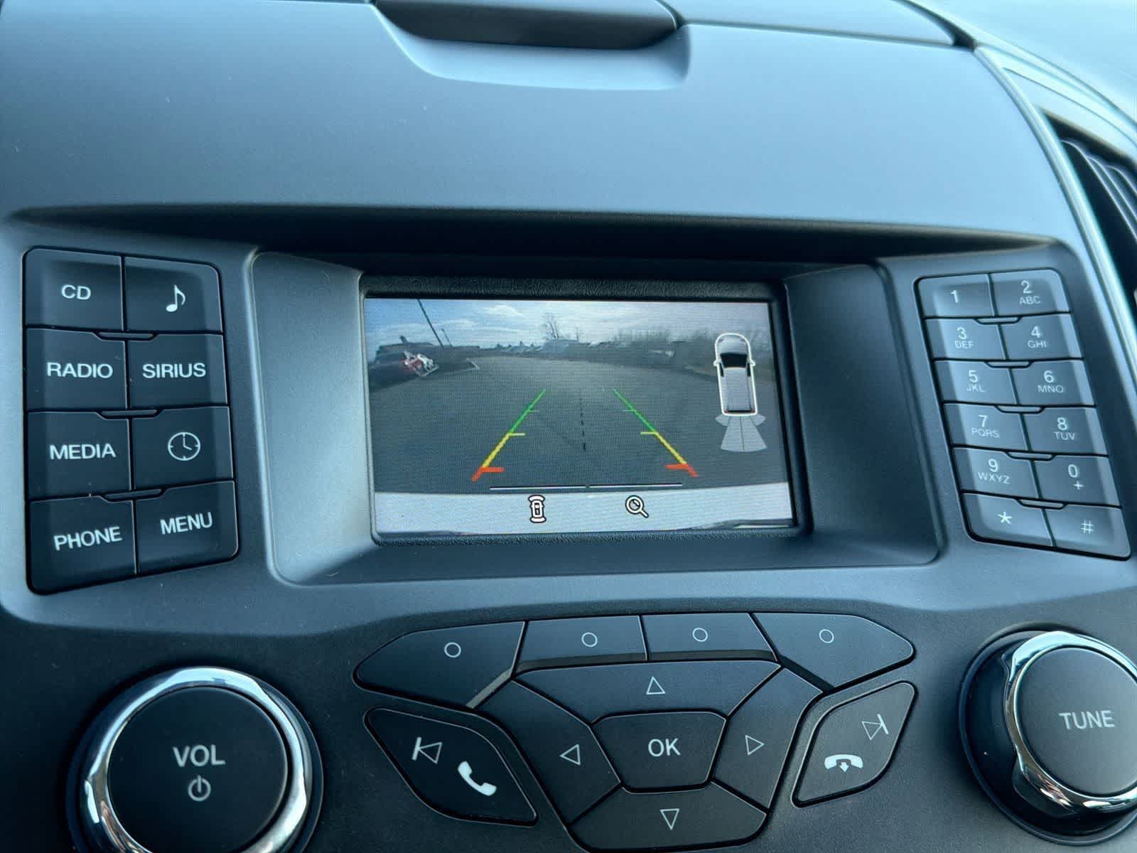 Thumbnail: 2016 Ford Edge - 29