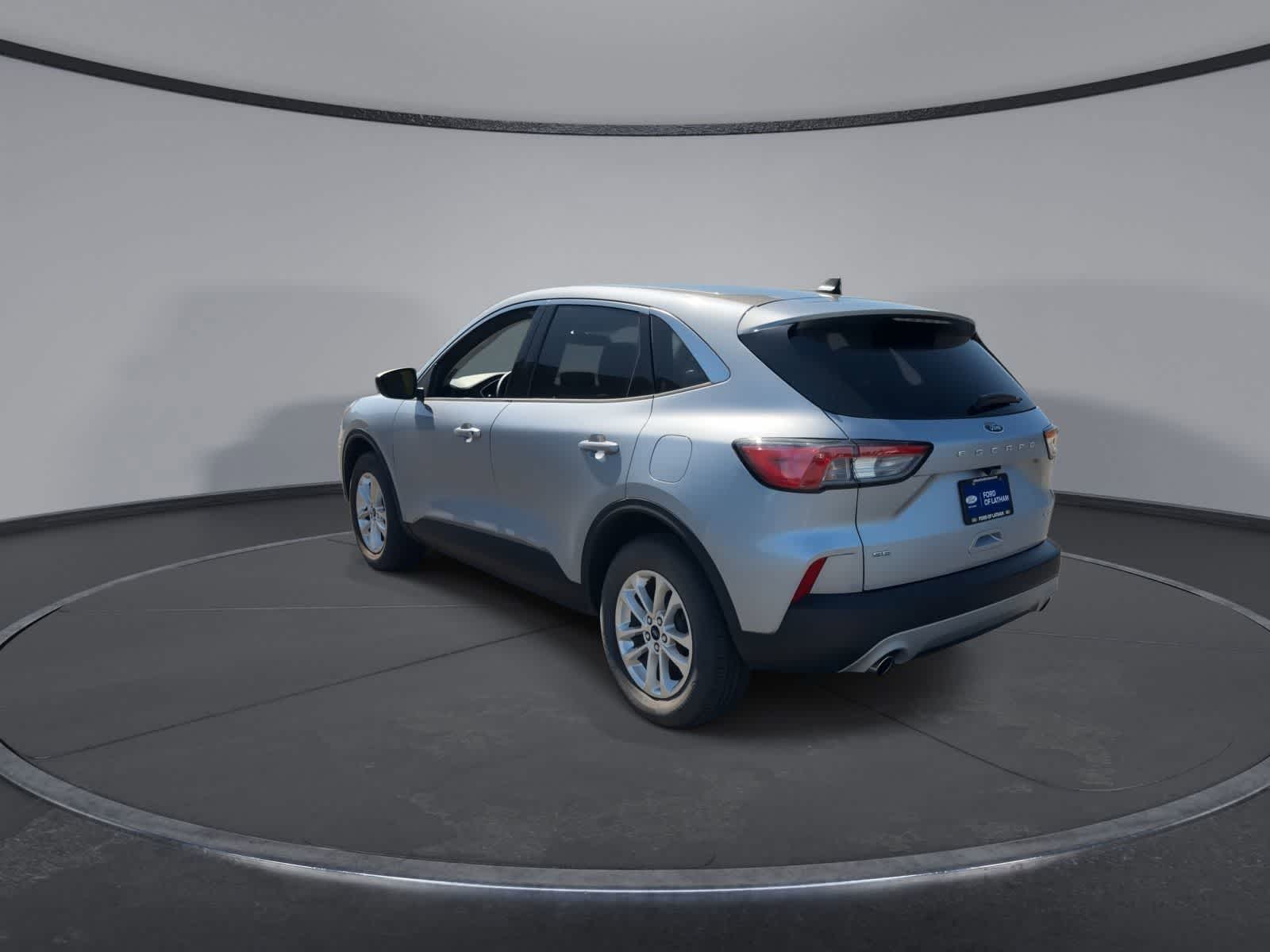 Thumbnail: 2022 Ford Escape - 5