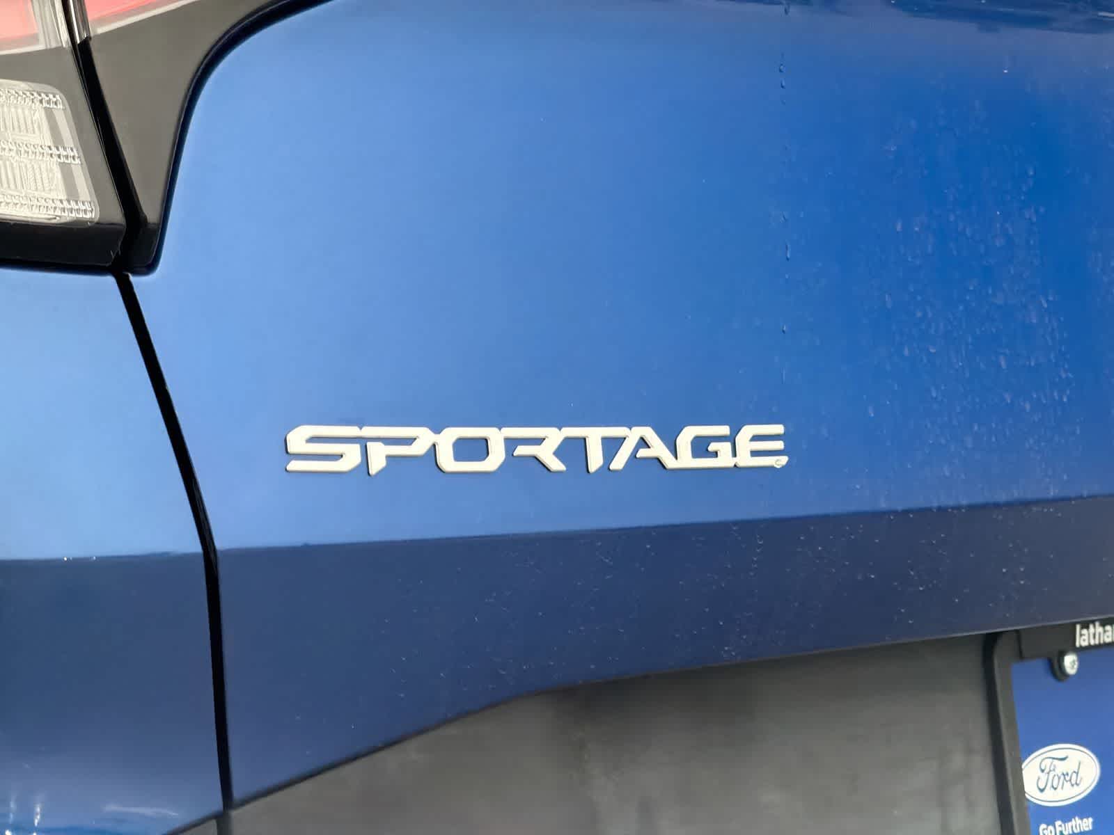 Thumbnail: 2023 Kia Sportage - 13
