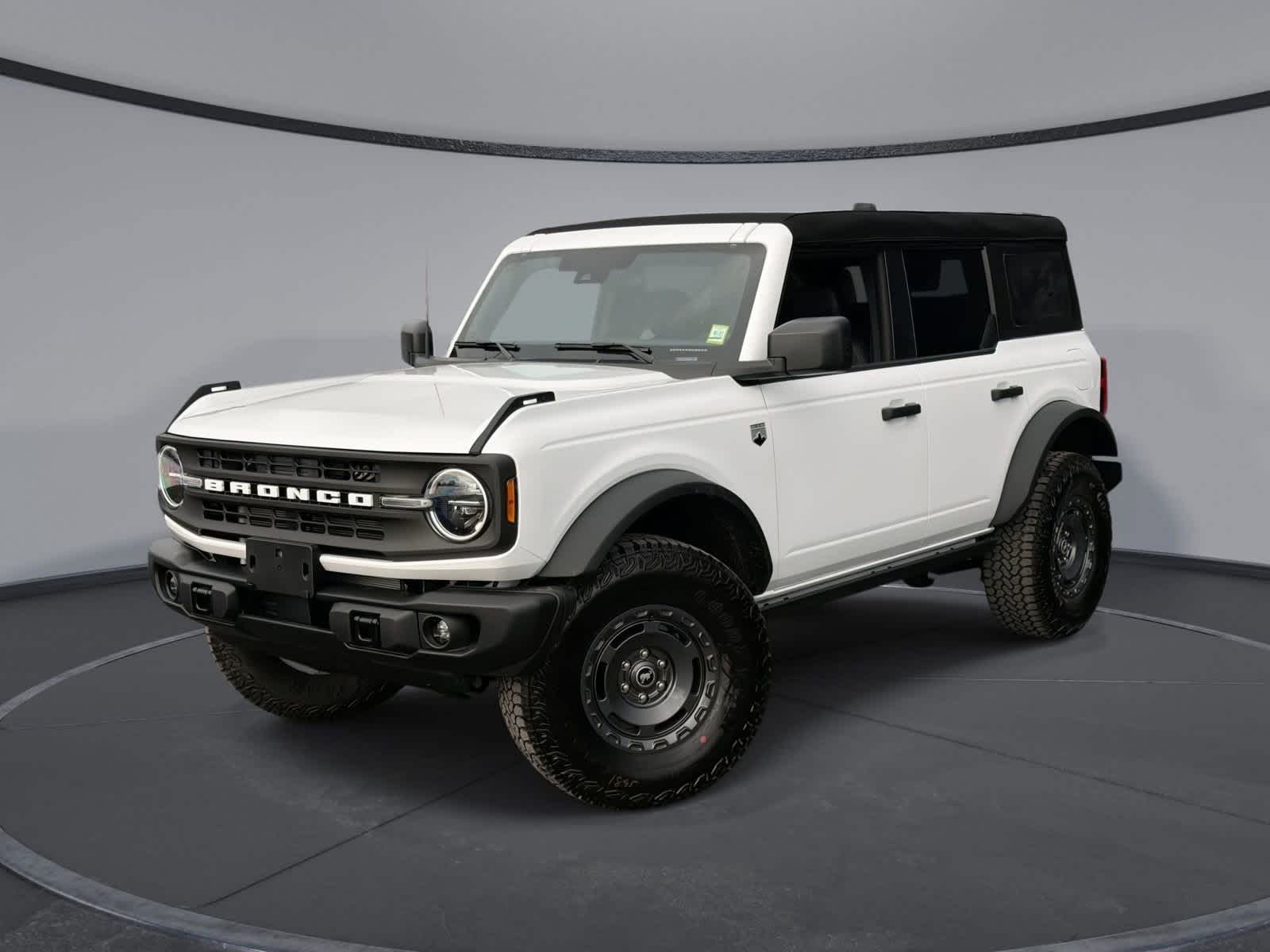 Thumbnail: 2025 Ford Bronco - 1