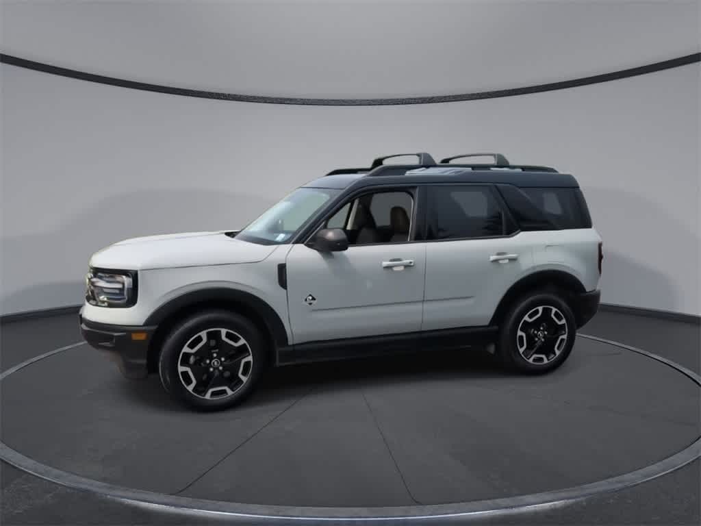 Thumbnail: 2021 Ford Bronco Sport - 4
