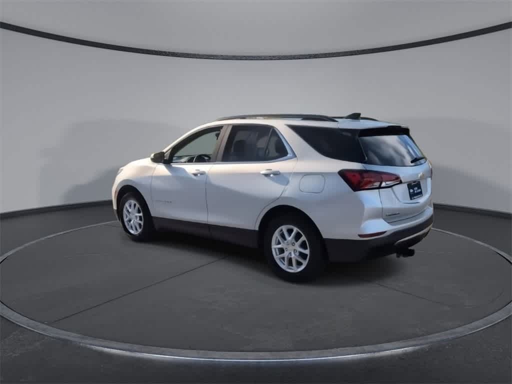 Thumbnail: 2022 Chevrolet Equinox - 6