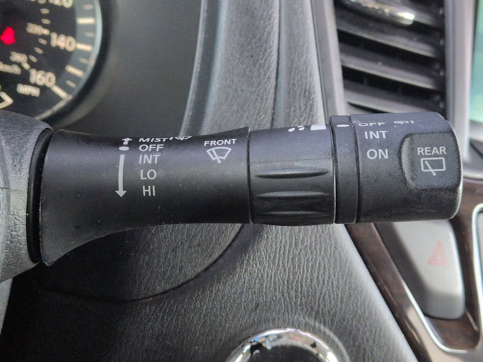 Thumbnail: 2016 Nissan Pathfinder - 26