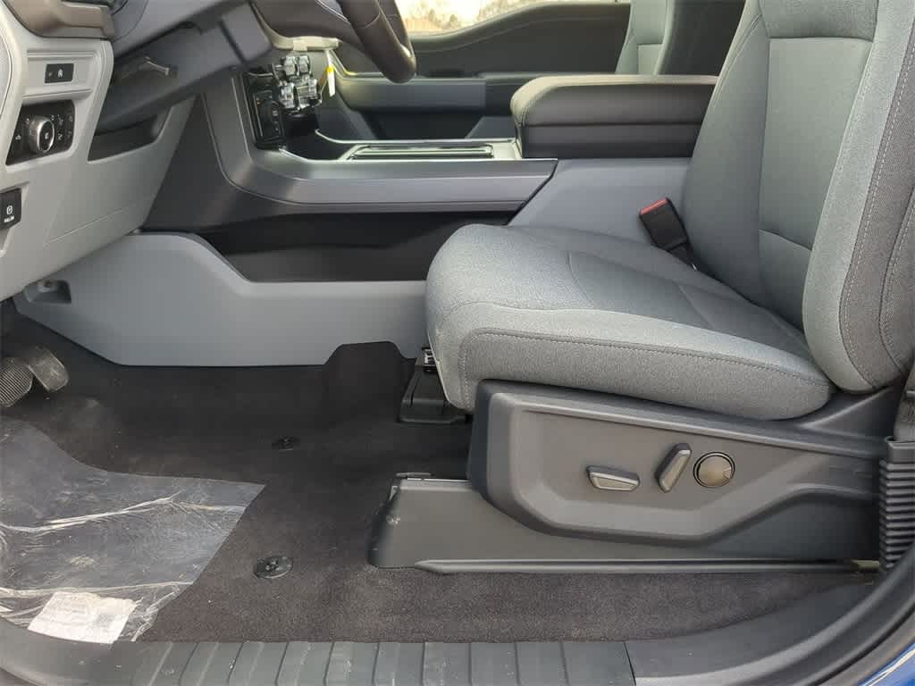 2025 Ford F-150 XLT 17